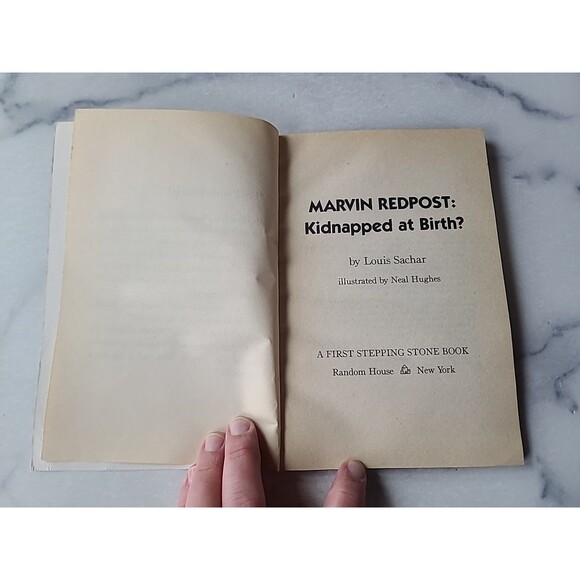 Marvin Redpost: Kidnapped At Birth? By Louis Sachar Paperback - Picture 3 of 10